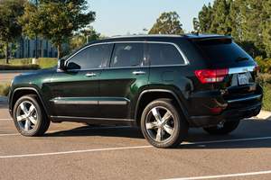 Jeep Grand Cherokee Overland 4x4 2012 Usado, Sin Reserva, 1 Dueño, Motor Hemi V8, Tracción 4WD, Interior Color Saddle, Propiedad de California - Product Image 3
