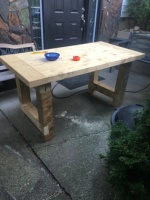 Table à manger élégante en cèdre jaune, style farmhouse, meubles personnalisés pour la maison, assemblés pour les appartements et les hôtels