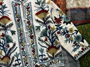 Traditional Suzani Embroidery TNT Jacket, Handmade Women's Clothing, Gift for Her Unique Winter Wear, Bridesmaid Gift, - Product Image 3