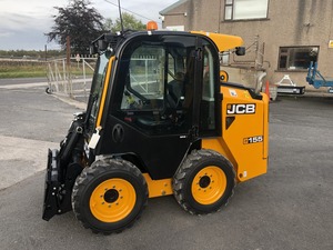 Minicargadora JCB 155, Cargadora Compacta de Ruedas para Jardinería, Agricultura y Construcción - Product Image 5