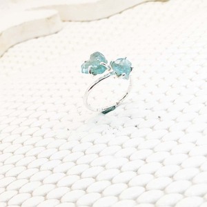 Bague en pierre précieuse d'apatite brute naturelle faite à la main en argent sterling massif 925 excellente qualité incrustation de réglage de lunette prix de gros - Product Image 4