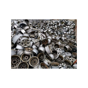 Ruedas de aluminio usadas chatarra procesada y lista para reutilizar en la fabricación de metal - Product Image 5