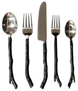 Ensemble de couverts de table en acier inoxydable noir avec revêtement en poudre de style classique, serveurs à salade, ensemble design pour les occasions de fête - Product Image 6