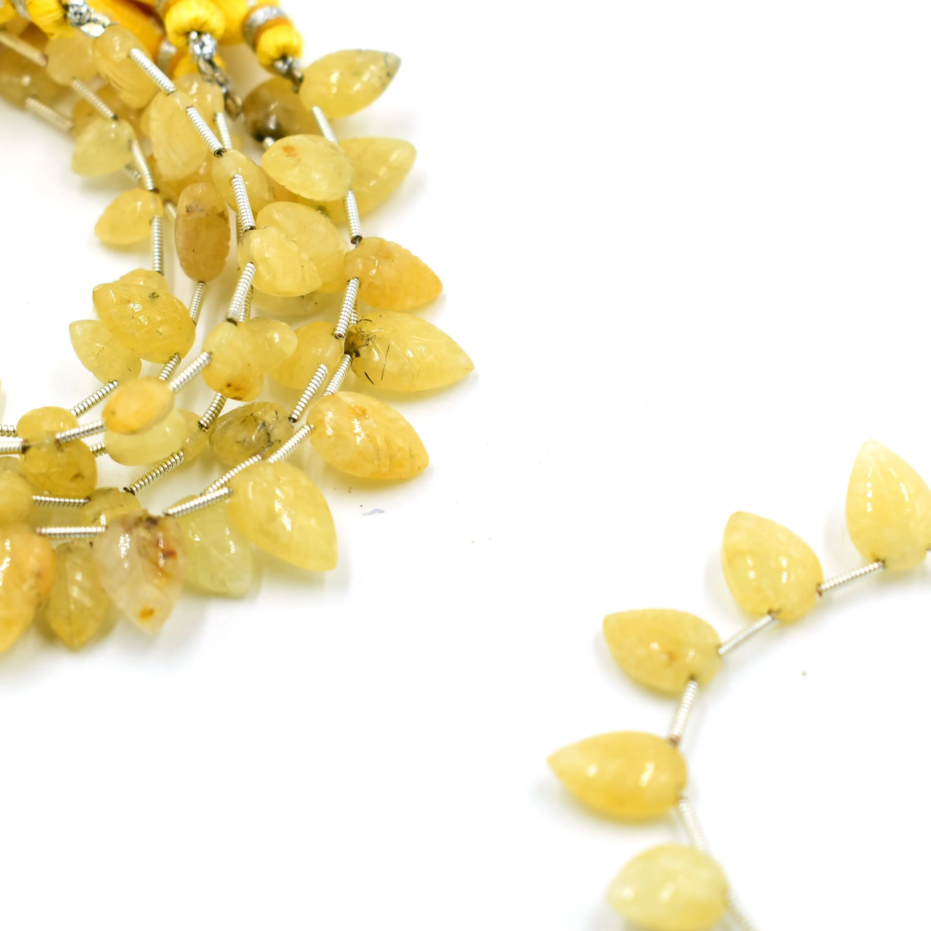 Perle di intaglio di foglie di heliodoor di acqua gialla naturale perline di pietre preziose intagliate preziose filo di perline sciolte per forniture di orecchini