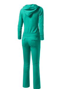 Survêtement d'hiver pour femmes avec capuche respirante et logo personnalisé de qualité supérieure avec motif imprimé - Product Image 3