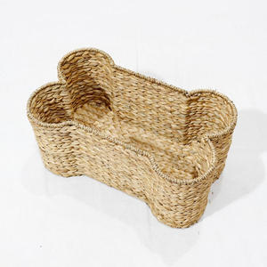 Panier en forme d'os en jacinthe d'eau, fait à la main, panier de rangement en forme d'os, artisanat naturel du Vietnam - Product Image 1