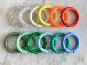 กำไลเรซิ่นสีสันสดใสเครื่องประดับสุดเก๋สำหรับผู้หญิงกำไลข้อมือสำหรับผู้หญิง - Product Image 5