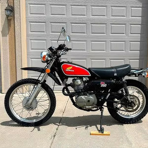 Motocicleta Honda XL250 Doble Propósito, 250cc, Ligera, Rendimiento en Carretera y Todoterreno, Nueva en Stock, en Venta - Product Image 1