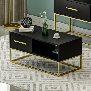 Table basse de luxe MIRA noire - Pieds en métal doré, élégance moderne, décoration intérieure, mobilier d'intérieur et d'extérieur - Product Image 3