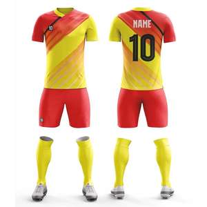 Maillots de football et ensembles d'uniformes personnalisés pour hommes en gros, prix abordables - Product Image 3