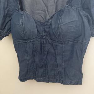 เสื้อครอปเกาะอกผ้ายีนส์สีชมพูสำหรับผู้หญิงไซส์ L - Product Image 4