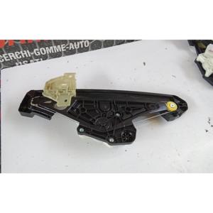 ชุดมอเตอร์กระจกไฟฟ้าหน้าขวา RENAULT Captur Series (19>) รุ่น 807203293R - Product Image 6