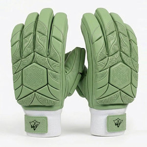 Gants de cricket légers pour hommes, adhérence durable, ajustement confortable, idéaux pour les matchs en plein air et les séances d'entraînement - Product Image 6