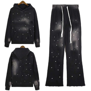 Survêtement avec logo personnalisé OEM Rhinestone avec design personnalisé comprenant un pantalon ou un survêtement de toutes les couleurs et tailles - Product Image 1