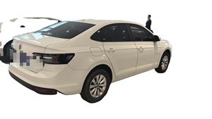 Vehículo Compacto Confiable de 1.5L, Sedán Automático 2023, Aspiración Natural, Transmisión Automática de 6 Velocidades, Combustible 92, en Buenas Condiciones - Product Image 3