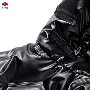 เสื้อพัฟเฟอร์ผู้ชายน้ำหนักเบาบุฉนวนสำหรับฤดูหนาวสมัยใหม่ สีตามสั่ง ขายส่งราคาถูก - Product Image 3