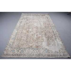 Alfombra Turca Vintage Grande de 5.7x9.9 pies, Alfombra con Borde Azul de Lana - Product Image 1