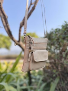 Sac bandoulière en cuir véritable fait main, nouvelle collection, élégant, multi-usages, sacs de créateurs pour femmes - Product Image 4