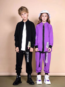 Chándal de invierno personalizable de 2 uds para niños, conjunto de ropa de chándal para niños con sudaderas con capucha y pantalones de chándal de patrón sólido - Product Image 3
