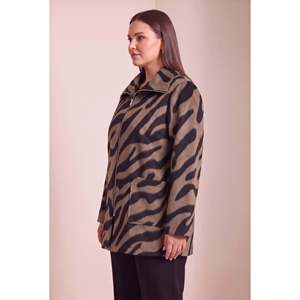 Abrigo de invierno con estampado de leopardo, sin forro, talla grande, color café - Product Image 2