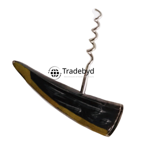 Abrebotellas de cuerno ético hecho a mano para amantes de la naturaleza y estilos de vida sostenibles por Tradebyd - Product Image 2