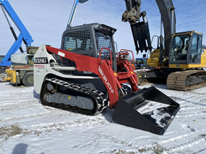 รถตักตีนตะขาบ Takeuchi TL12R2 ใช้งานมาแล้ว 2,245 ชั่วโมง เครื่องยนต์ดีเซล Kubota 110 แรงม้า ระบบไฮดรอลิกไหลแรง ราคาถูก - Product Image 1