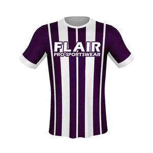 Camiseta de fútbol para niños de diseño retro personalizado, la mejor calidad, 100% poliéster, cómoda, transpirable, Parte delantera corta, conjuntos de nombre OEM nacional - Product Image 4