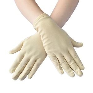 Gants d'été pour femmes Gants de protection solaire en satin respirant Couleur unie pour un usage quotidien Performance de cérémonie Danse Conduite - Product Image 3