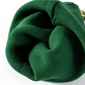 Bonnets de haute qualité sur mesure, édition tendance à succès, bonnet en tricot à revers avec pompon, par OEM, bonnet jacquard - Product Image 2