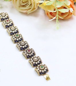 Stylish Premium Quality Gold Polish Stone Look Exclusive Design Bangles Wedding Function Wear Collection for Women <b>Girls</b> - Product Image 4