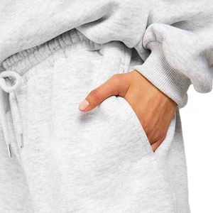 Ensemble de survêtement décontracté pour femmes, short sportif, ensemble en coton 2 pièces pour les voyages, la salle de sport, les entraînements, les vêtements de détente, tissu doux et respirant, décontracté - Product Image 6