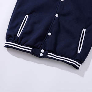 Chaqueta Universitaria Moderna para Mujer, Transpirable, Bordada, de Color Sólido, Cómoda, con Forro de Satén, Corte Regular, Impermeable y Teñida - Product Image 2