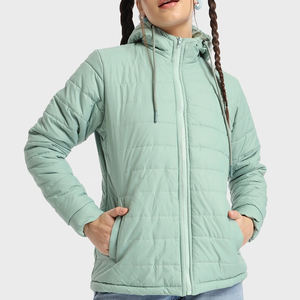 Nouvelle veste d'hiver pour femmes 2025, veste matelassée tendance, fournisseur en gros OEM, fabrication directe, commande en gros - Product Image 1