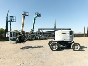 2016 Z-45_25J RT Articulating Boom Lift Reliable Construction Equipment Ready for Export - Product Image 2