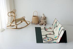 Alfombra de Juego Plegable para Bebés, Alfombra de Espuma para Niños, Alfombra de Actividades para Gatear, Alfombra de Juego Interior Impermeable de XPE - Diseño de Carreras de Autos - Product Image 4