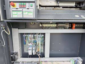 เครื่องฉีดพลาสติกแนวนอน Demag Plastics Group Ergotech 160-430 Dragon พร้อมระบบไฮดรอลิก มือสอง ใช้กับมอเตอร์ปั๊ม PLC และสกรู - Product Image 3