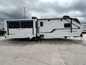 Nueva caravana remolcable Keystone Cougar 33RLI 2026 en venta, RV de viaje personalizada con opciones adicionales - Product Image 3