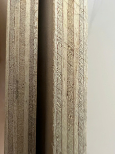 Vente en gros Tailles personnalisées Contreplaqués de qualité AB/BC Face en bouleau et pin Bintangor pour meubles commerciaux Norme d'émission de formaldéhyde E2 - Product Image 3