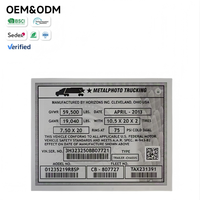 Plaques de châssis de camion personnalisées en métal gravées avec VIN, code-barres et code QR pour la conformité du véhicule