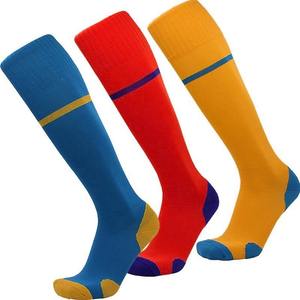 Chaussettes personnalisées OEM pour votre propre équipage 2023 Chaussettes personnalisées de haute qualité Chaussettes de baseball avec logo personnalisé - Product Image 6