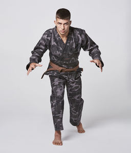 Uniforme de karaté 100 coton Design Gi personnalisé Camouflage unisexe OEM personnalisé formation Logo Style ensembles vêtements de sport couleur - Product Image 3