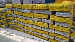 Lona de PE súper fuerte de 250 Gsm, tela amarilla plateada, estabilizada e impermeable UV con estilo liso - Product Image 3