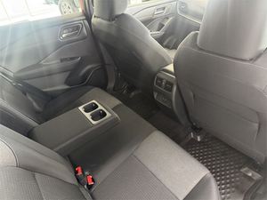 Precio Accesible para el Nissan Qashqai ST 1.3L Turbo RHD 2025, Entrega a Todo el Mundo - Product Image 6