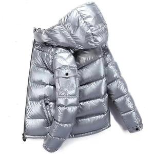 Blouson bomber unisexe respirant et durable avec logo personnalisé sur le devant, en toile enduite, imperméable et coupe-vent, idéal pour le printemps - Product Image 6