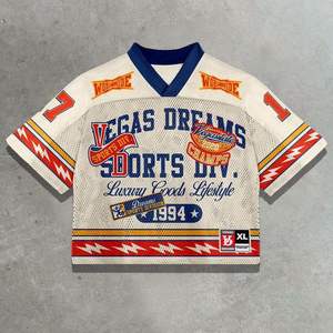 Maillot de football américain rétro personnalisé en gros, entièrement imprimé par sublimation, coupe oversize, respirant, anti-UV, séchage rapide - Product Image 1