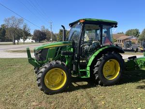 Tracteur agricole à roues d'occasion John Deere 5075M 2025, 75 CV avec moteur et boîte de vitesses Cummins, 27000 kg, 0-2000 heures - Product Image 3