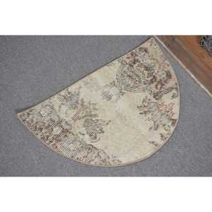 Turkish 2,5x1,5 ft Rug, Round Vintage Rug, <b>Brown</b> White Camouflage <b>Wool</b> Rug - Product Image 4