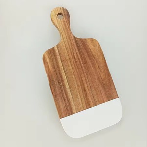 Tabla de Cortar Ecológica de Madera de Acacia Natural con Asa Integrada, 1.5 cm de Grosor, Rectangular, Apta para Lavavajillas - Product Image 4