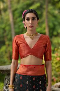 ผ้าซาตินสำหรับผู้หญิงพิมพ์ลายบล็อคทอสำหรับงานเฉลิมฉลองในฤดูหนาว - Product Image 4