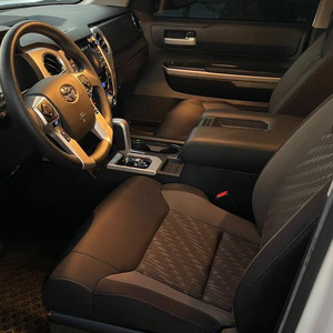 2021 utilisé pour Toyota Tundra SUV LHD AWD sièges intérieurs en cuir légers R18 pneus régulateur de vitesse ACC-Excelle Aspire Petrol Pick-Up - Product Image 4